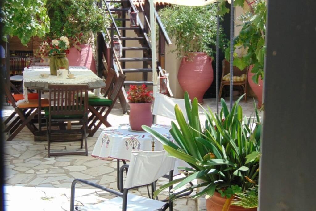 Villa Strata Kardhamiana エクステリア 写真