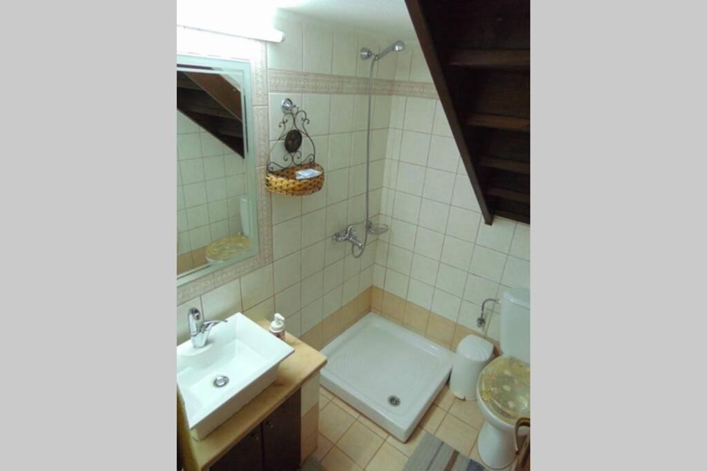 Villa Strata Kardhamiana エクステリア 写真
